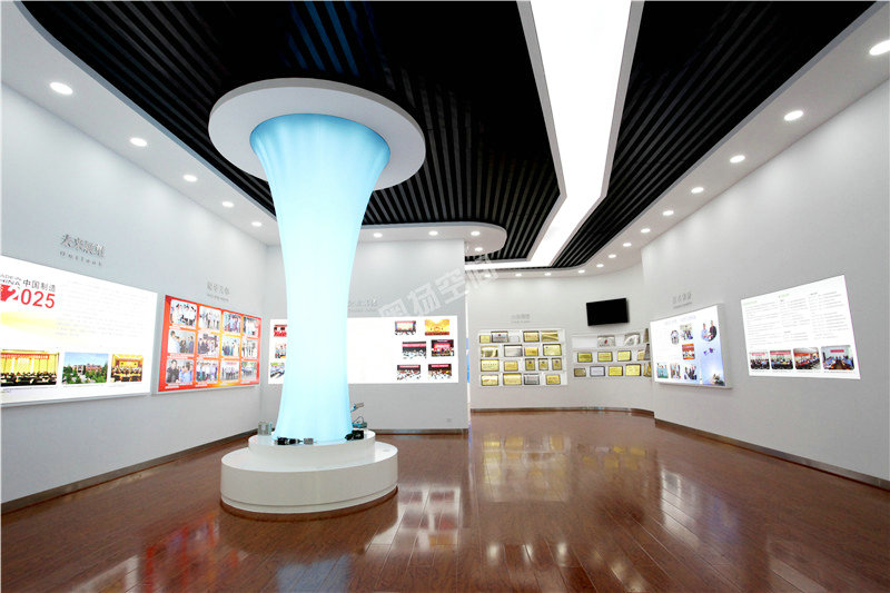 济南展厅华球球赛效果.jpg
