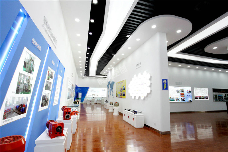 济南展厅华球球赛.jpg
