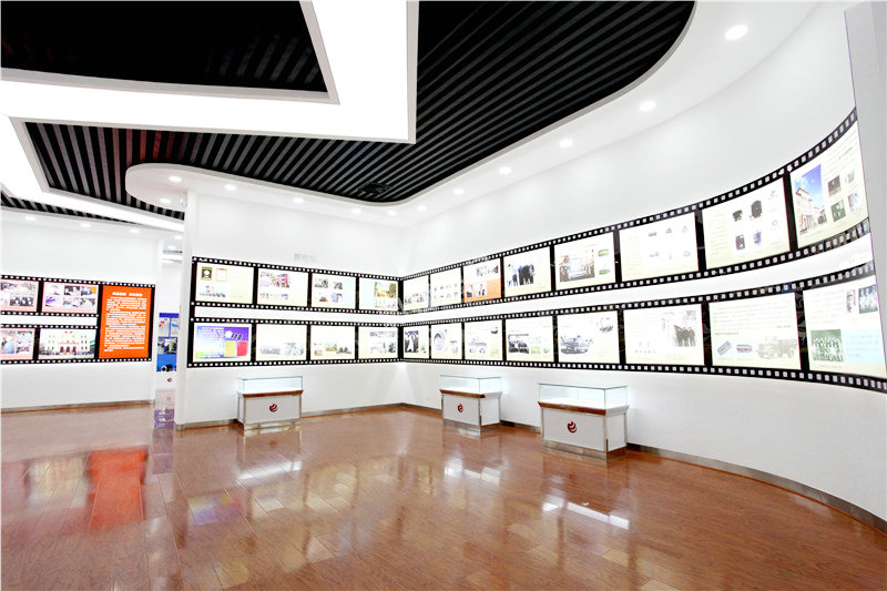 济南展厅华球球赛.jpg